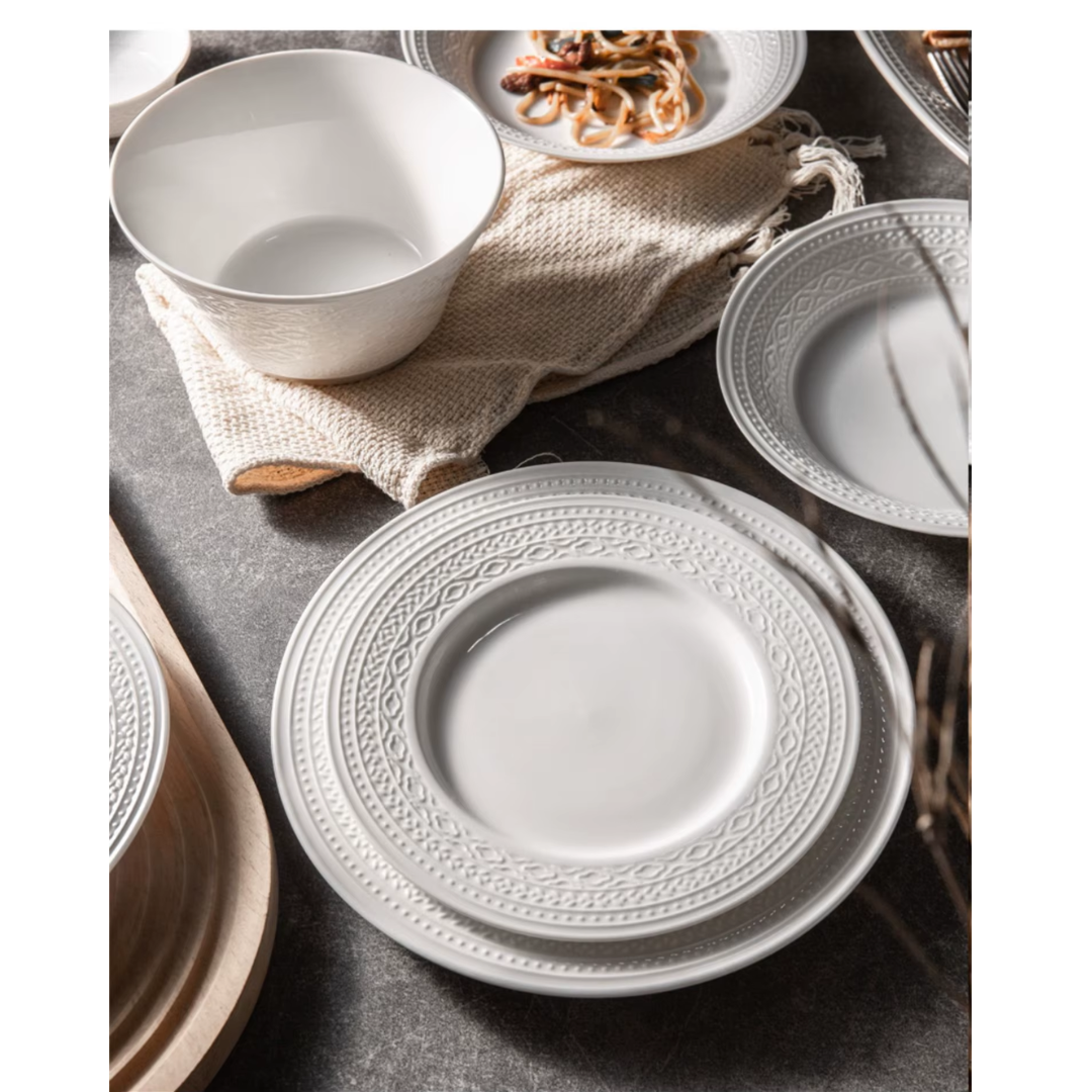 Blanc Élégant Dinner Set