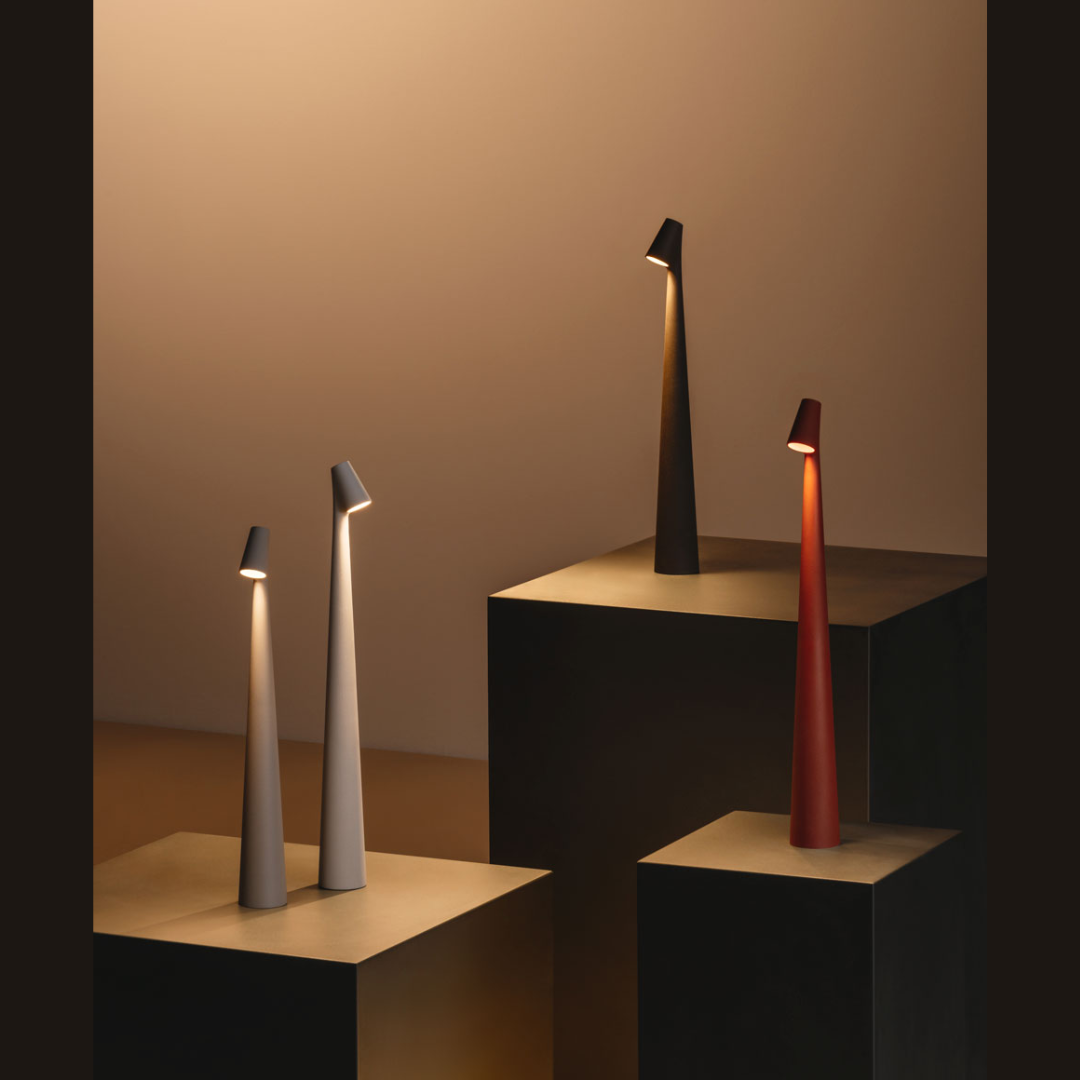 Molly LED Desk Lamp Creative