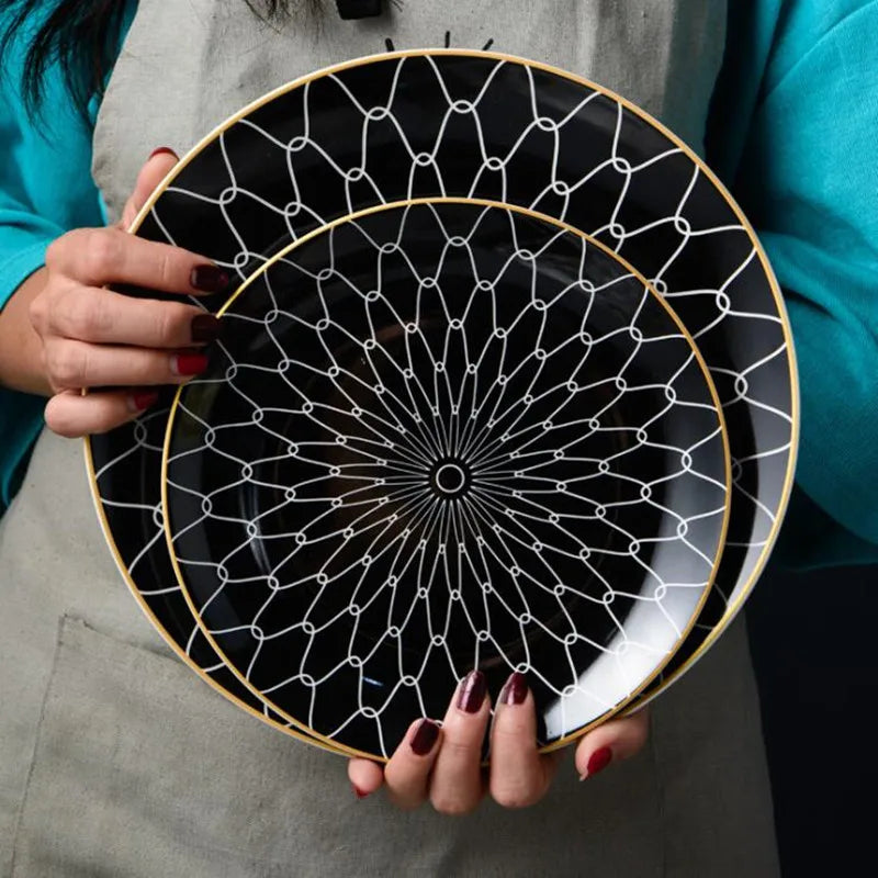 West Meal Plate – Geometric Porcelain Dining Dish