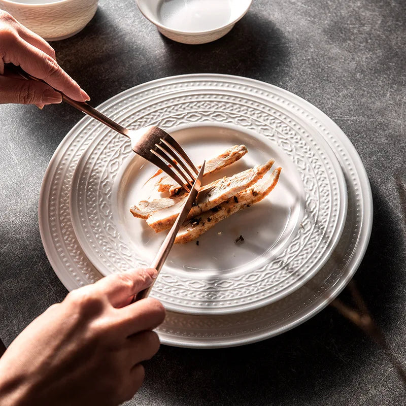 Blanc Élégant Dinner Set