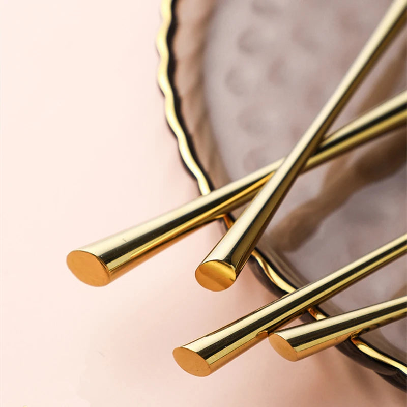 Shiny Gold 18/10 Stainless Steel Flatware Set