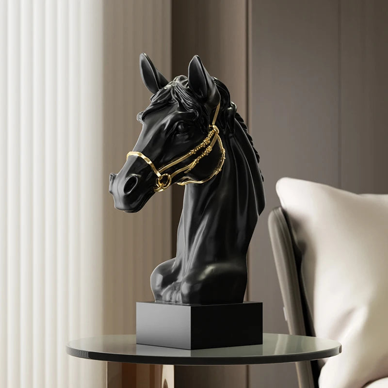 Testa di Cavallo – Premium Resin Sculpture (30 cm)