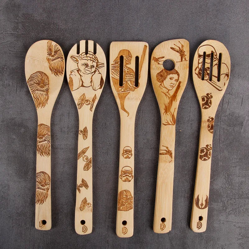 Disney Magic – 5-Piece Engraved Bamboo Kitchen Utensil Set